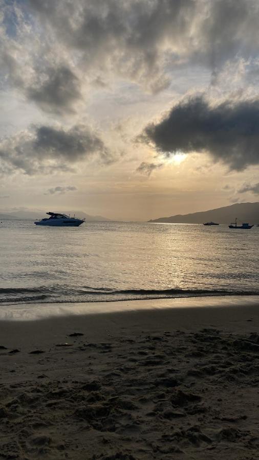 Vila Madu Bombinhas Bagian luar foto